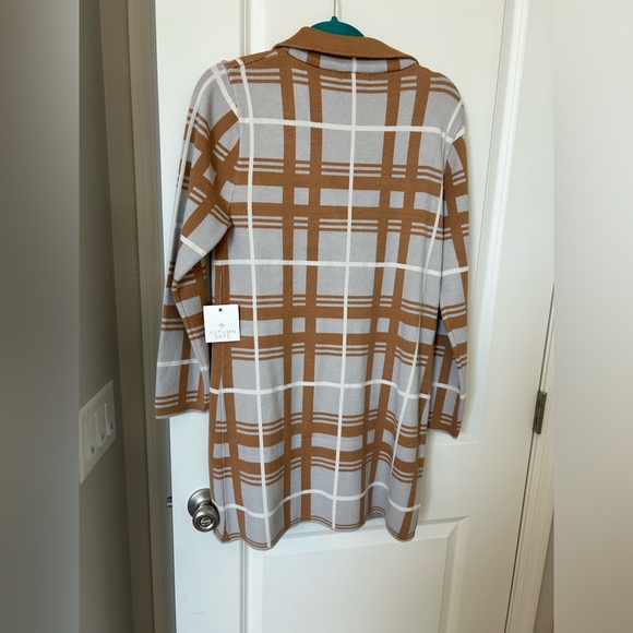 Autumn Skye - Picture 2 of 7